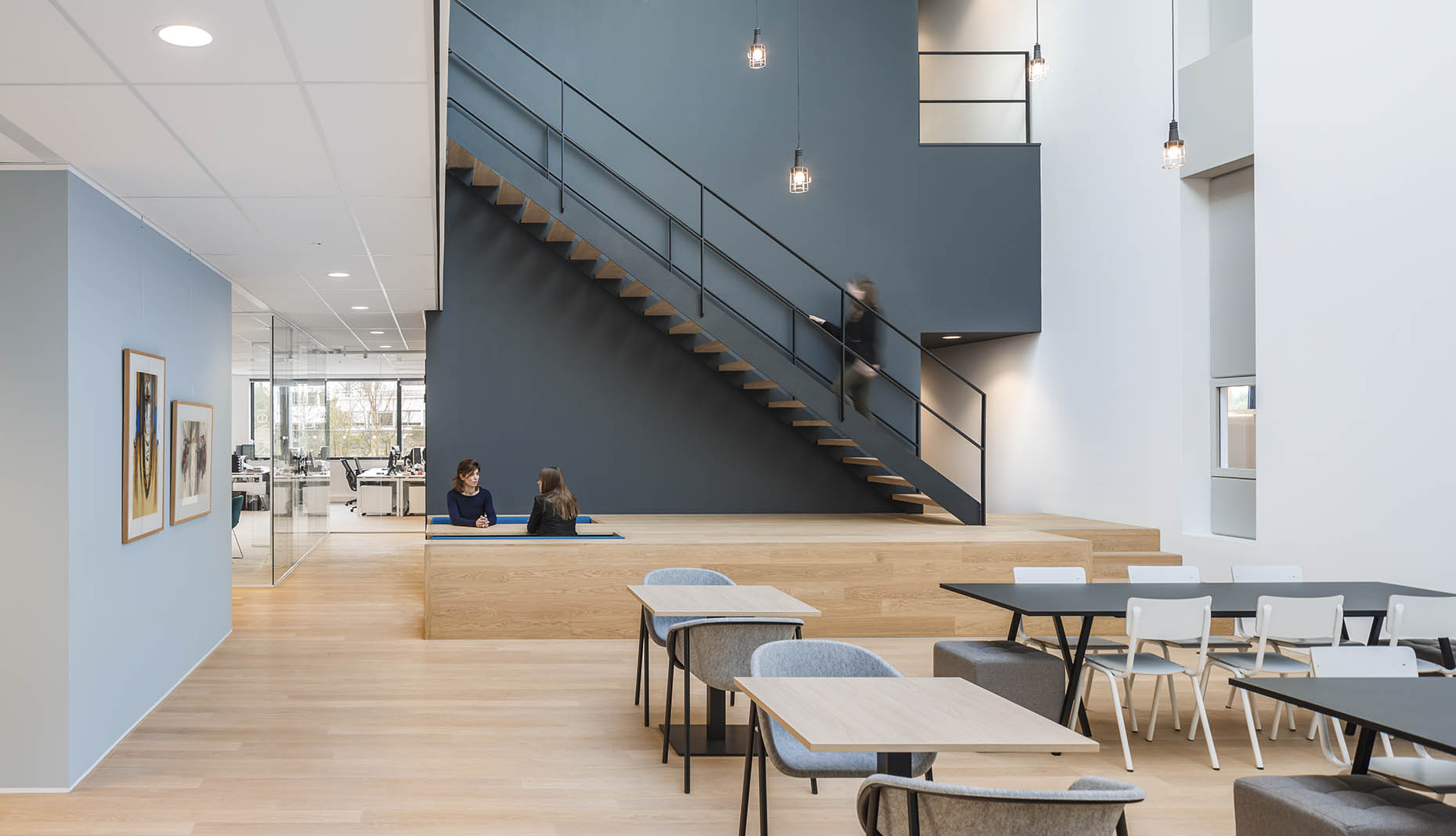 How to Use Colours in Office Design in 2023